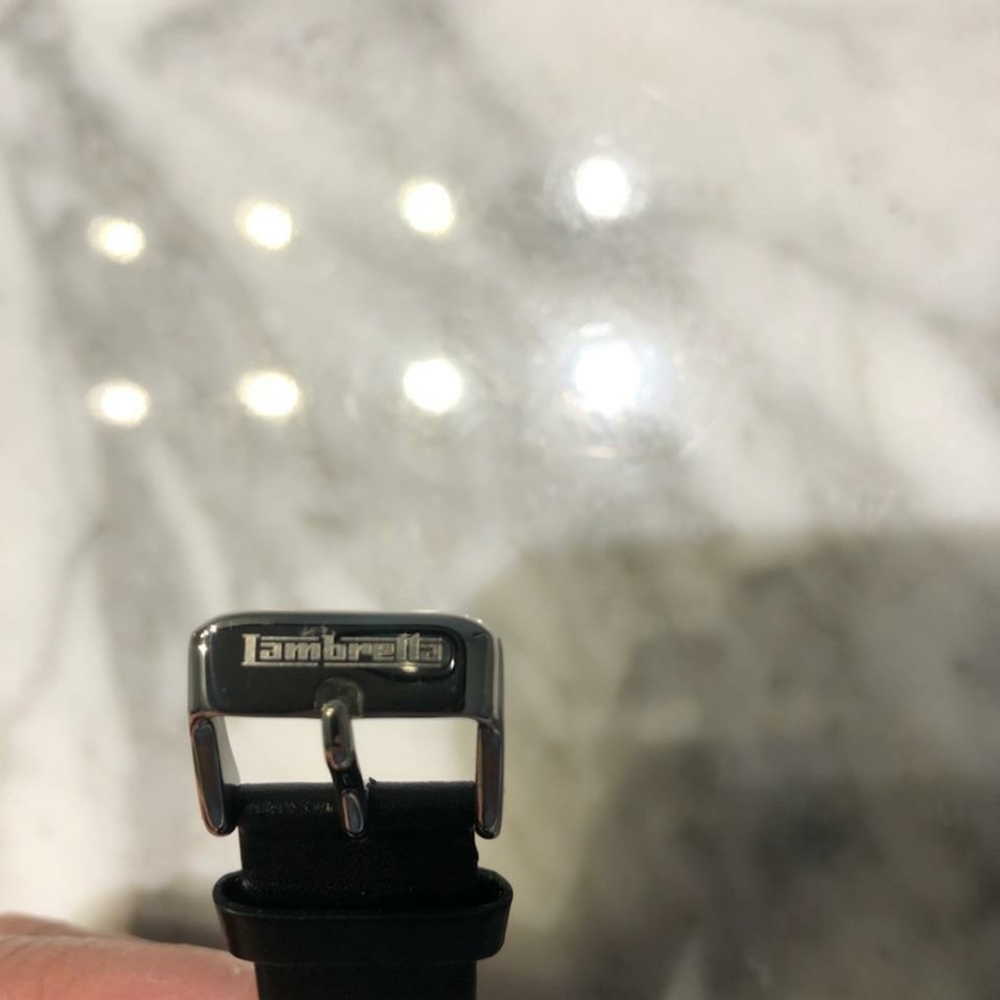 Watch - Picture 5 of 6